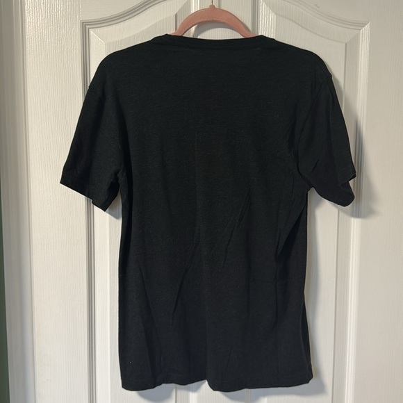 Men’s size small Disney Resort Mouseketeer short sleeved shirt - Picture 4 of 4